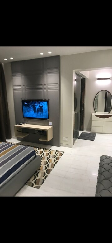 Bedroom in 3.5 BHK Apartment at Imperial Heights Goregaon West, Goregaon West – for Rent