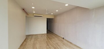 Room in 2 BHK Apartment at Imperial Heights Goregaon West, Goregaon West – for Rent
