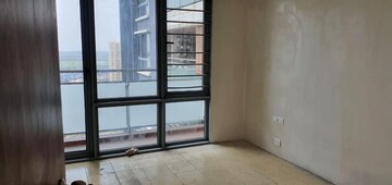 Room in 2 BHK Apartment at Imperial Heights Goregaon West, Goregaon West – for Rent