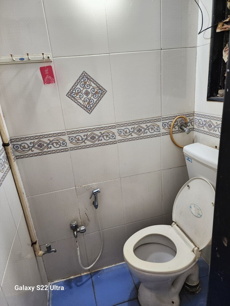Bathroom, sai-ram-residency-malad 1 Bedroom 400 Sq.Ft. Apartment In Malad East Mumbai 9133335