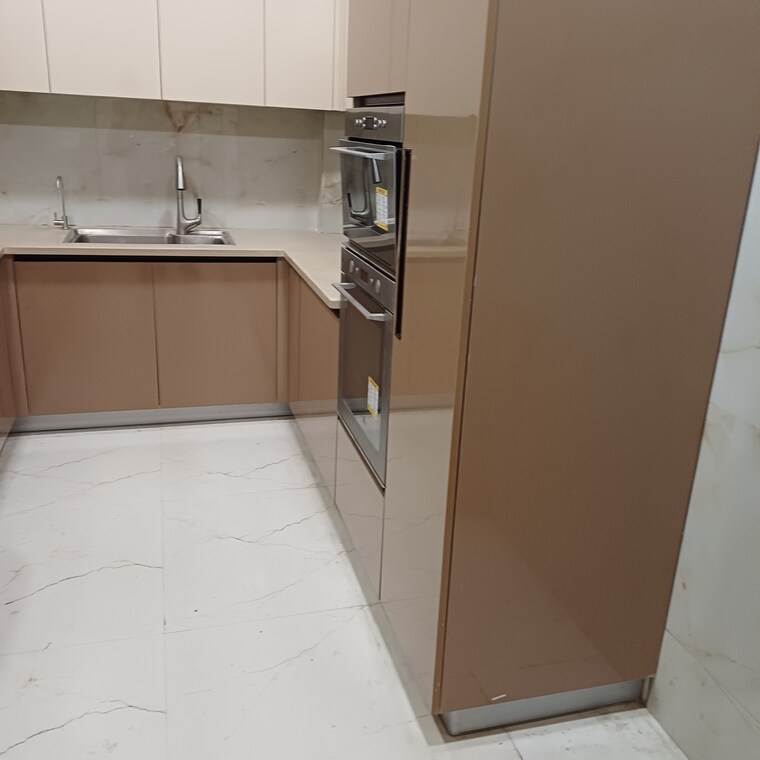 Kitchen, lajpat nagar iii 3 Bedroom 1800 Sq.Ft. Builder Floor In Lajpat Nagar Iii Delhi 9133398