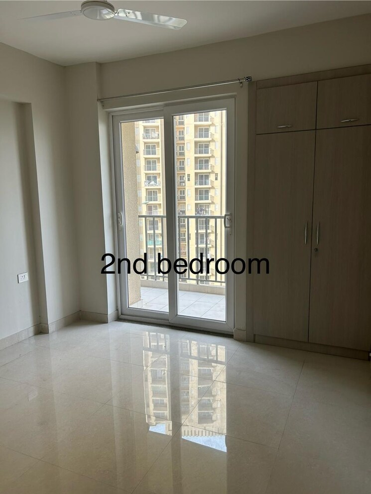 Room, tata-eureka-park 2 Bedroom 1100 Sq.Ft. Apartment In Sector 150 Noida 9133374