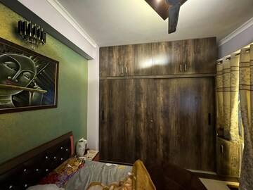 Bedroom in 2.5 BHK Apartment at Bankey Bihari Aggarwal Heights, Raj Nagar Extension – for Rent