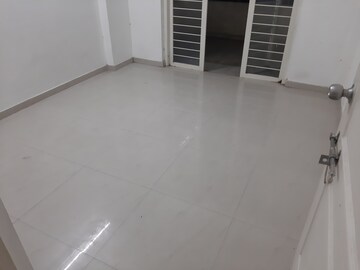 Room in 2 BHK Apartment at Amrut Ganga, Sinhagad – for Rent