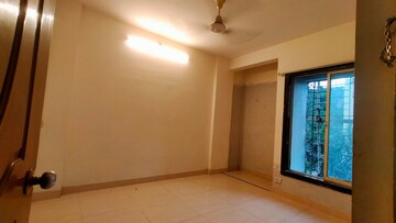Room in 2 BHK Apartment at Sanghvi Hills, Ghodbunder Road – for Rent