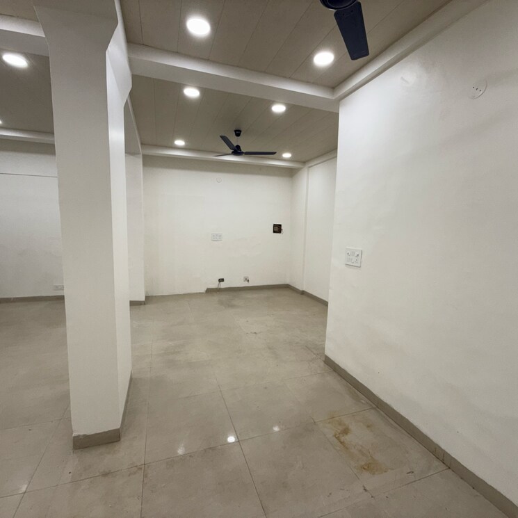 Room, palam-vihar-residents-association Commercial Office Space 719 Sq.Ft. In Palam Vihar Gurgaon 9133491