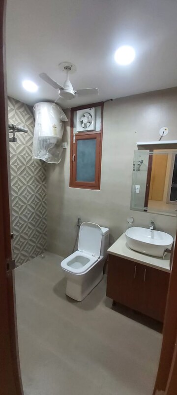 Bathroom in 3 BHK Builder Floor at Sector 31 – for Rent