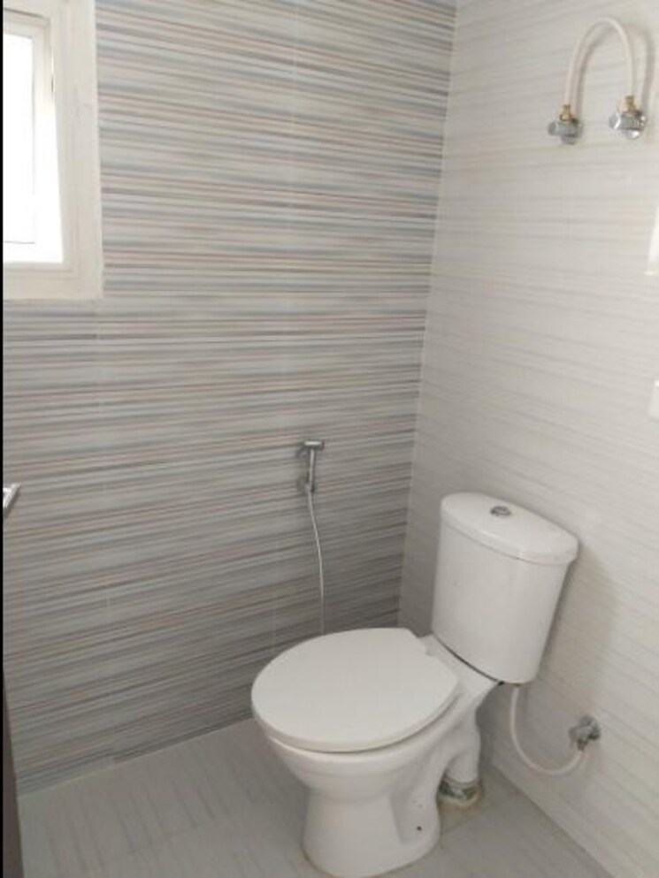 Master Bedroom, omaxe-r2 3 Bedroom 1650 Sq.Ft. Apartment In Gomti Nagar Lucknow 9133526