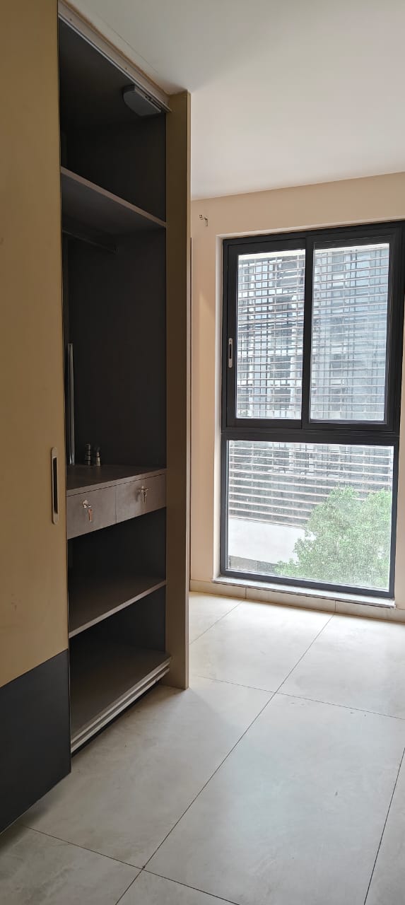 4 BHK + Pooja Room,Servant Room,Study Room,Extra Room 4760 Sq.Ft. Apartment in Myscape Mea