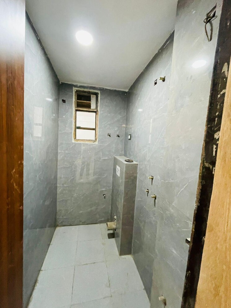 Bathroom, chattarpur 3 Bedroom 1080 Sq.Ft. Independent House In Chattarpur Delhi 9133551