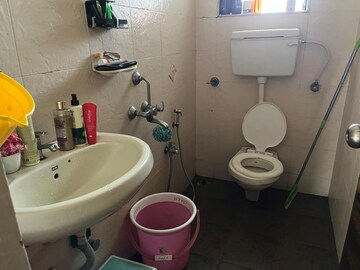 Bathroom in 2 BHK Apartment at Sanpada – for Rent