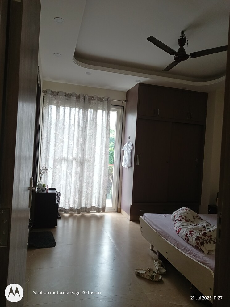 Room, avasiya-kalyankari-sanstha 3 Bedroom 1200 Sq.Ft. Apartment In Lajpat Nagar Delhi 9133579