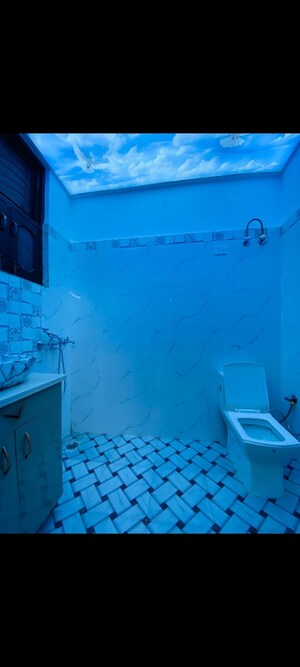 Furnished Amenities in 3 BHK Builder Floor at Soho Awas Apartments, Gyan Khand I – for Sale