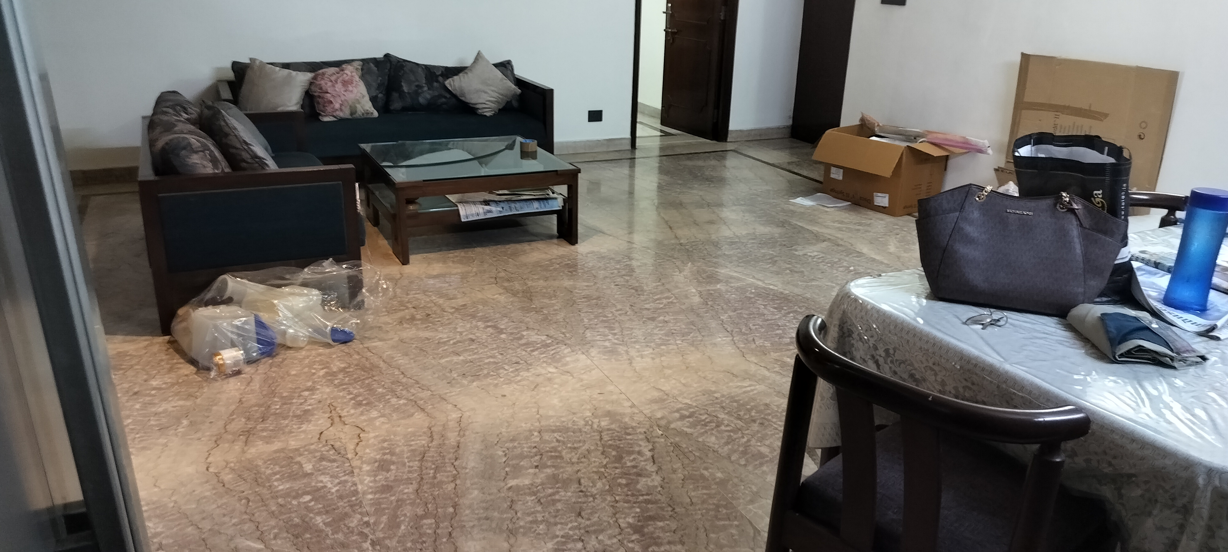 4 BHK + Pooja Room 2450 Sq.Ft. Apartment in Amrapali Exotica