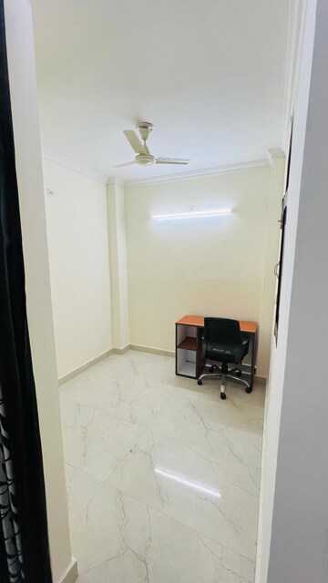 Bathroom in 3 BHK Builder Floor at Ansal Sushant Estate, Sector 52 – for Rent