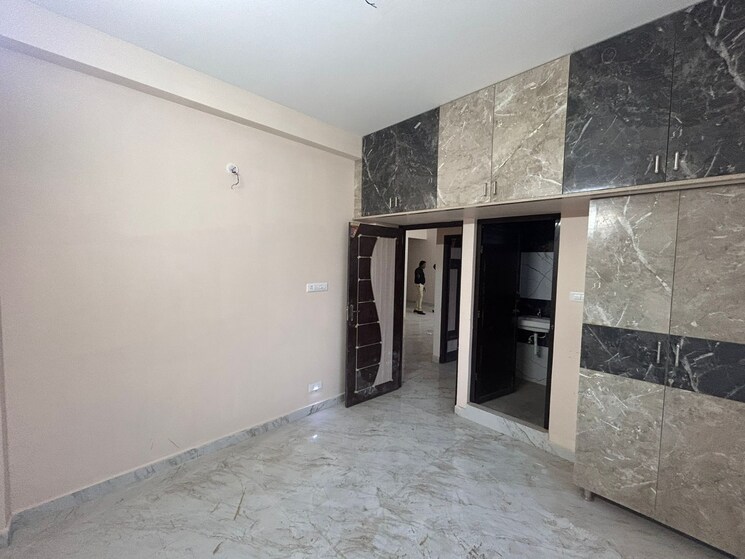Room, venster-apartment 2 Bedroom 948 Sq.Ft. Apartment In Iyyappanthangal Chennai 9133618