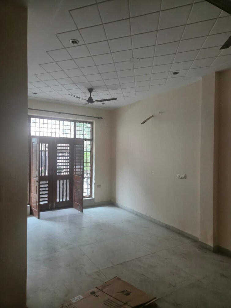 Cover Image, sector 46 2 Bedroom 160 Sq.Yd. Independent House In Sector 46 Gurgaon 9133622