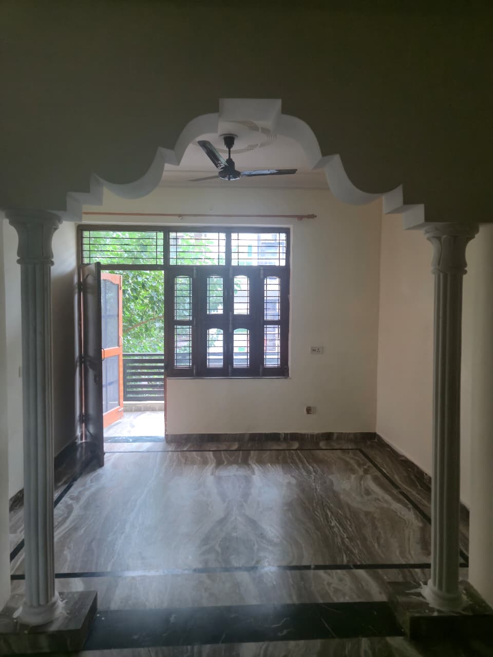 2 BHK Builder Floor For Rent in Sector 46
