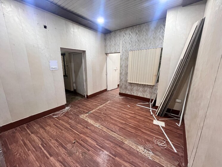 Room, om-sai-city-gomati-nagar 4 Bedroom 2000 Sq.Ft. Independent House In Gomti Nagar Lucknow 9133633