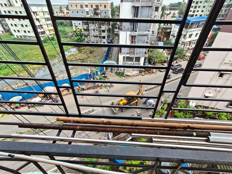 Balcony, meena-garden 2 Bedroom 1000 Sq.Ft. Apartment In Rajarhat Road Kolkata 9133656