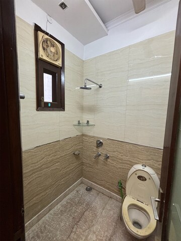 Bathroom in 3.5 BHK Builder Floor at Janakpuri – for Rent