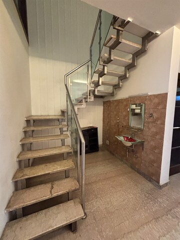 Staircase in 3.5 BHK Builder Floor at Janakpuri – for Rent