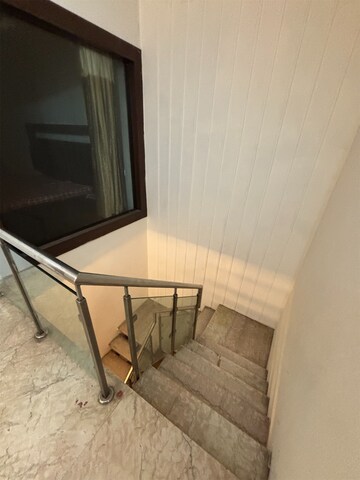 Staircase in 3.5 BHK Builder Floor at Janakpuri – for Rent