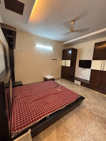 Bedroom in 3.5 BHK Builder Floor at Janakpuri – for Rent