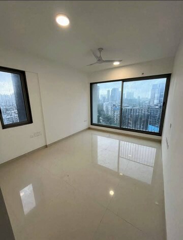 Room in 1 BHK Apartment at Sai Crystal Empire, Nalasopara East – for Rent