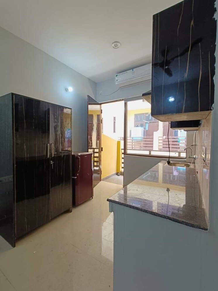 Kitchen, sector 52 Studio 651 Sq.Ft. Builder Floor In Sector 52 Gurgaon 9133705