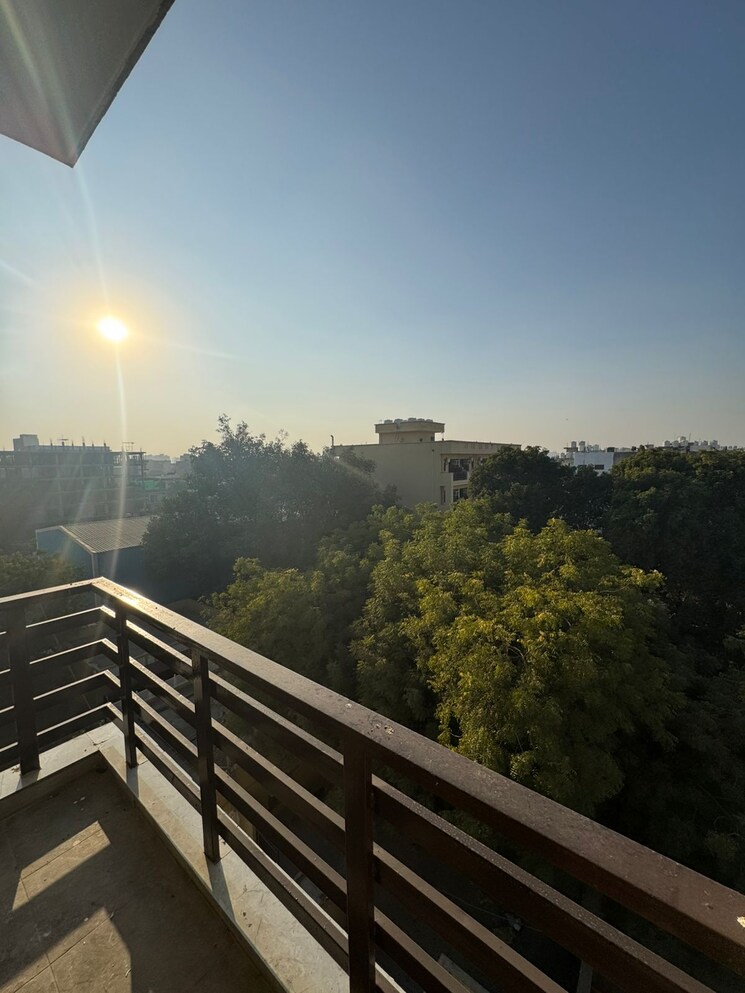 Balcony, sector 52 Studio 651 Sq.Ft. Builder Floor In Sector 52 Gurgaon 9133705