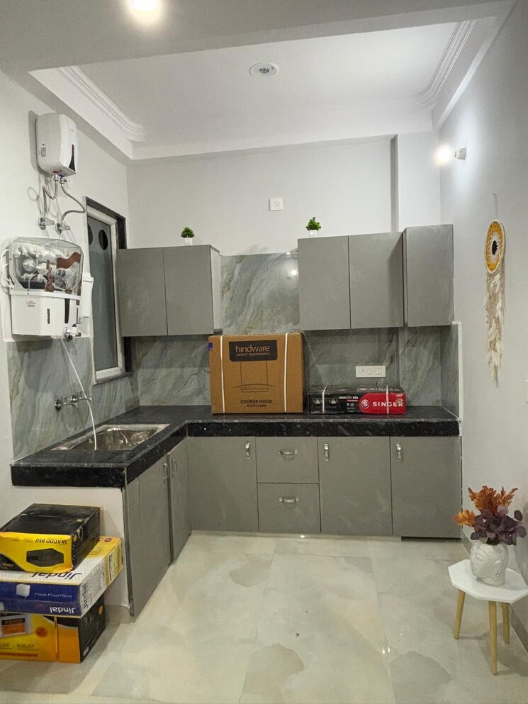 Kitchen, sector 40 2 Bedroom 1289 Sq.Ft. Builder Floor In Sector 40 Gurgaon 9133714