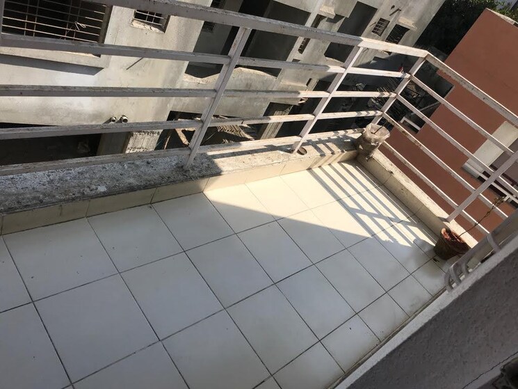 Balcony, lavender-apartment 1 Bedroom 625 Sq.Ft. Apartment In Kharadi Pune 9133743