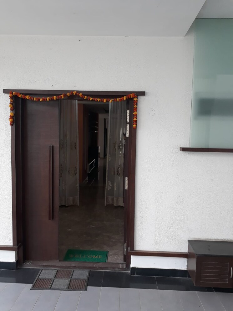 Room, gachibowli 4 Bedroom 3500 Sq.Ft. Apartment In Gachibowli Hyderabad 9133802