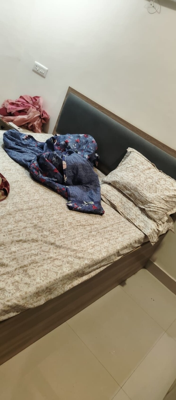  Parking, sector 46 2 Bedroom 200 Sq.Ft. Builder Floor In Sector 46 Gurgaon 9133824