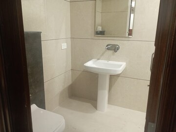 Bathroom in 3 BHK Builder Floor at Sector 42 – for Rent