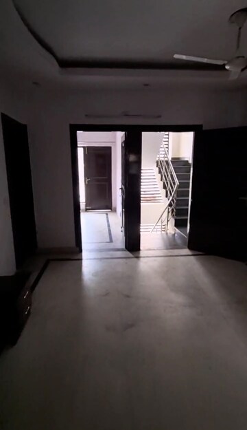 2 BHK Builder Floor For Rent in Sector 46
