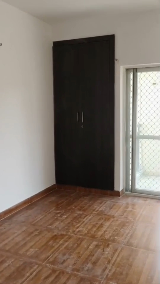 3 BHK Apartment For Rent in Gaur City 2 - 11th Avenue