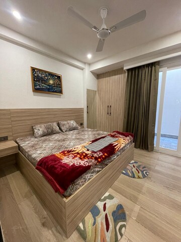 Bedroom in 1 BHK Builder Floor at Sector 38 – for Rent
