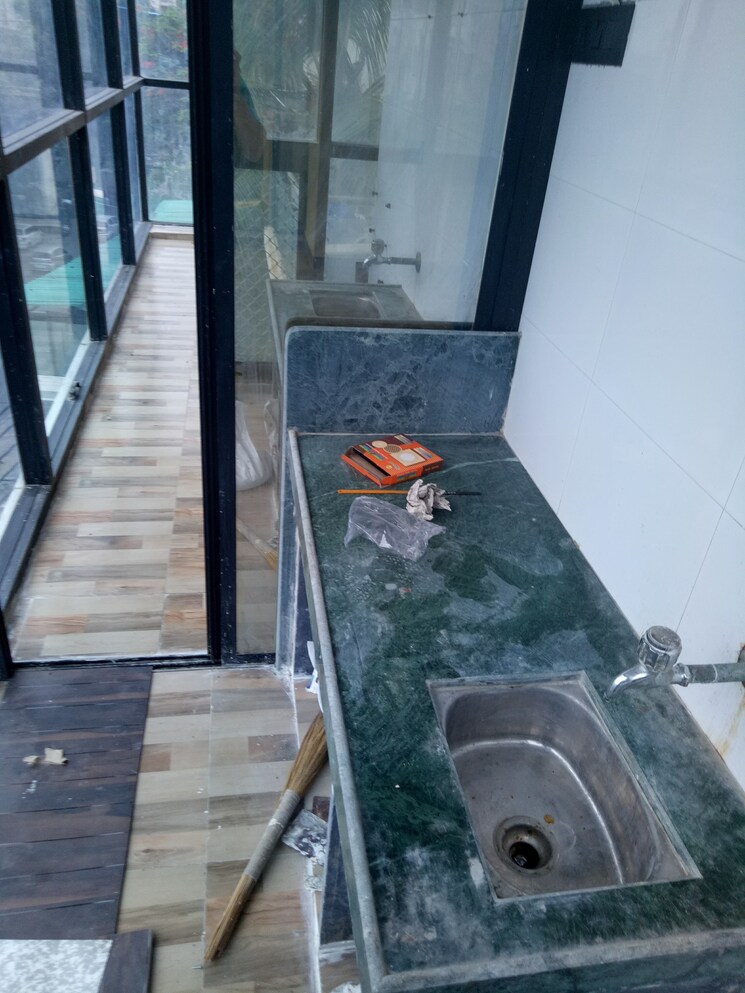 Kitchen, andheri west Commercial Office Space 500 Sq.Ft. In Andheri West Mumbai 9133967