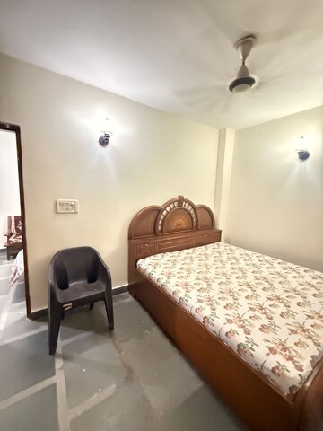 Master Bedroom in 1 BHK Apartment at Sector 23 Dwarka – for Rent