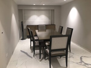 Team Area in 4 BHK Villa at Juhu – for Sale