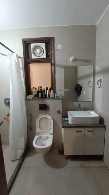 Bathroom in 3 BHK Builder Floor at Sector 43 – for Rent