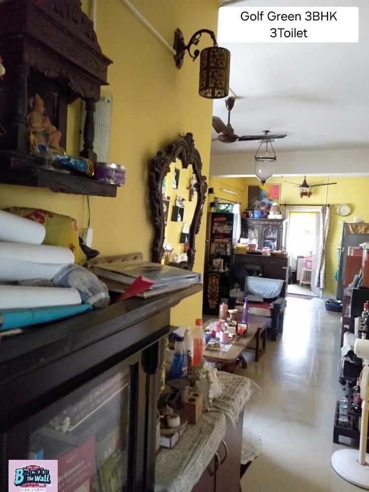 Gym, golf green 3 Bedroom 1550 Sq.Ft. Builder Floor In Golf Green Kolkata 9134004