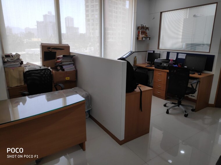 Team Area, paras-business-center Commercial Office Space 295 Sq.Ft. In Borivali East Mumbai 9134005