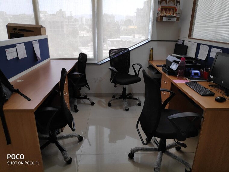 Team Area, paras-business-center Commercial Office Space 295 Sq.Ft. In Borivali East Mumbai 9134005