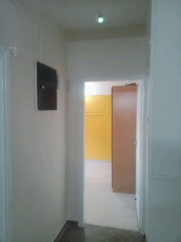 Room in 1 BHK Apartment at Sai Baba Complex Goregaon, Goregaon East – for Rent