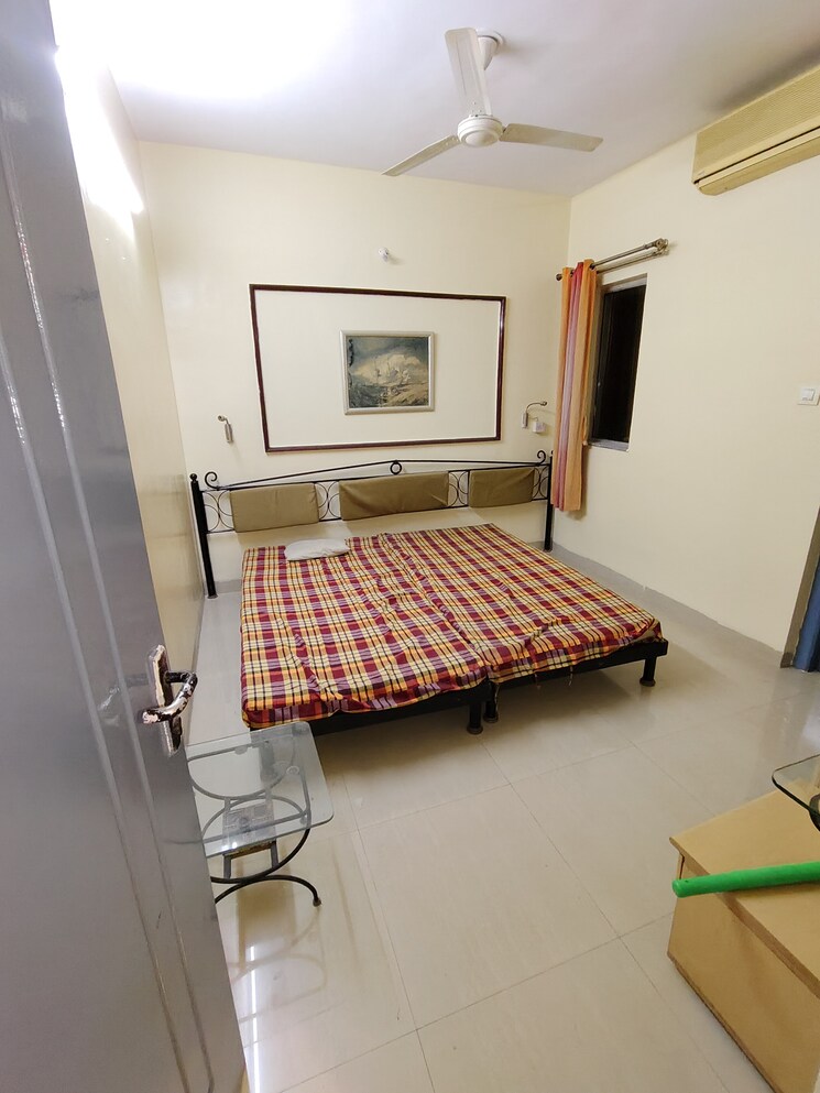 Living Room, naiknavare-trinity-court 2 Bedroom 700 Sq.Ft. Apartment In Koregaon Park Pune 9134008