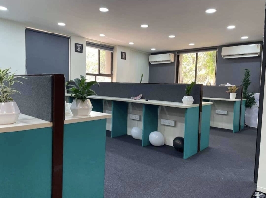 Office Space For Rent in Commercial Complex 