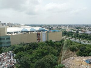  Office Space in IT/SEZ For Sale in Mahesh Crescent Mall and Heights, Amar Shaheed Path